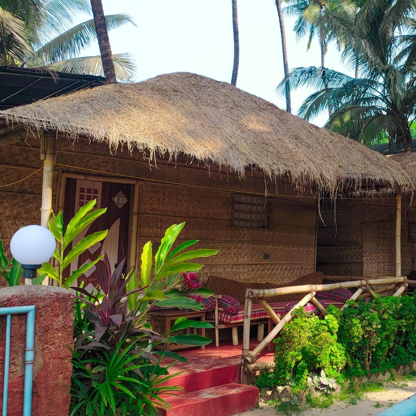 Dunes Village *