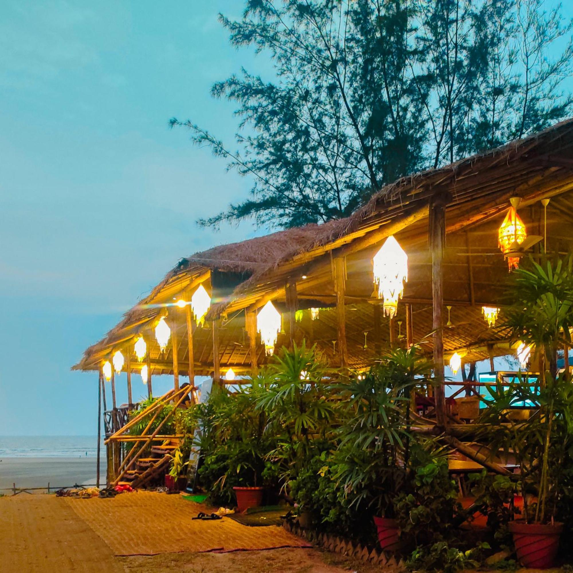 Dunes Village Guest house *